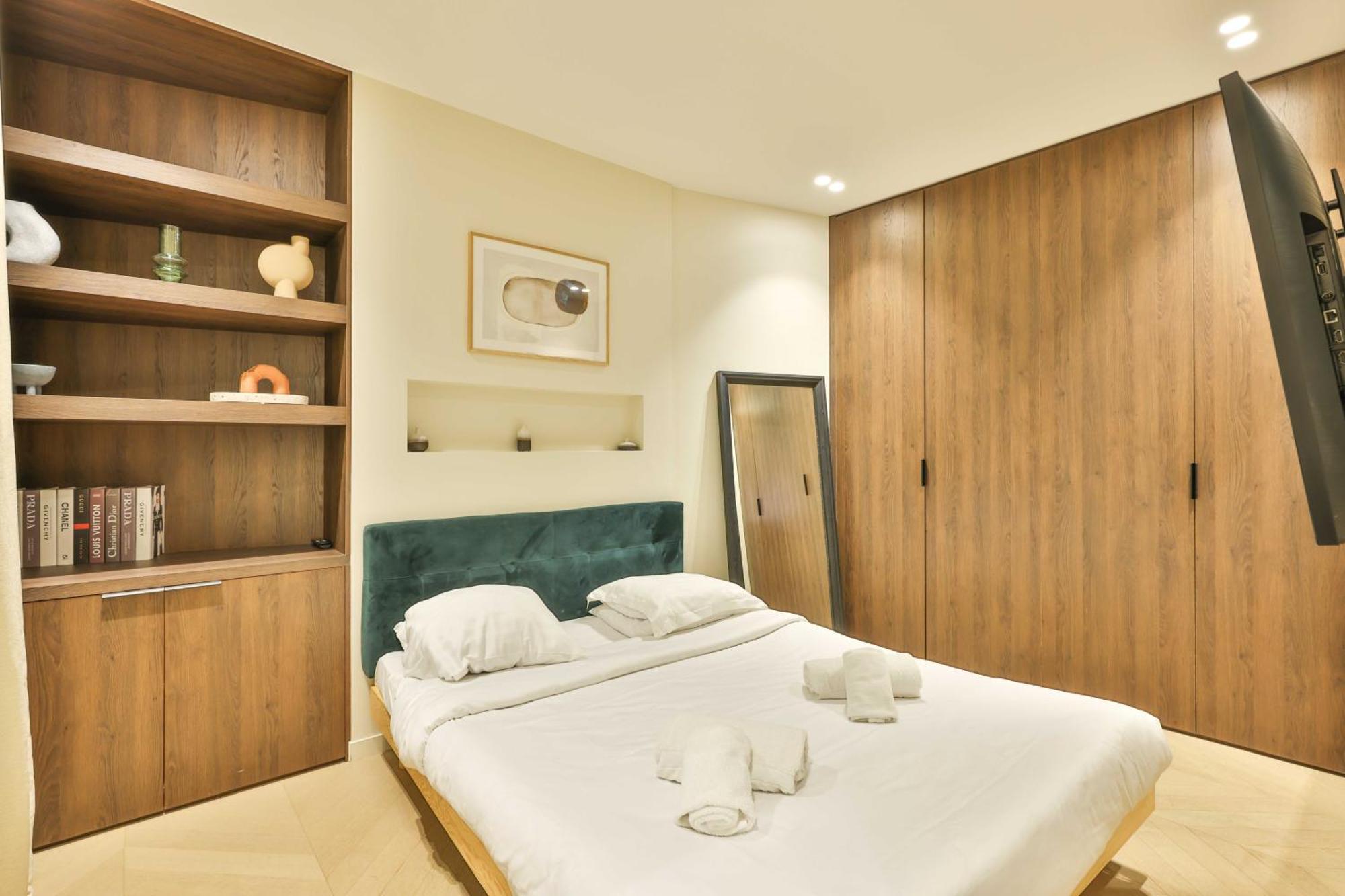 Wonderful 4p 1 Bedroom Nation Bastille Apartment *